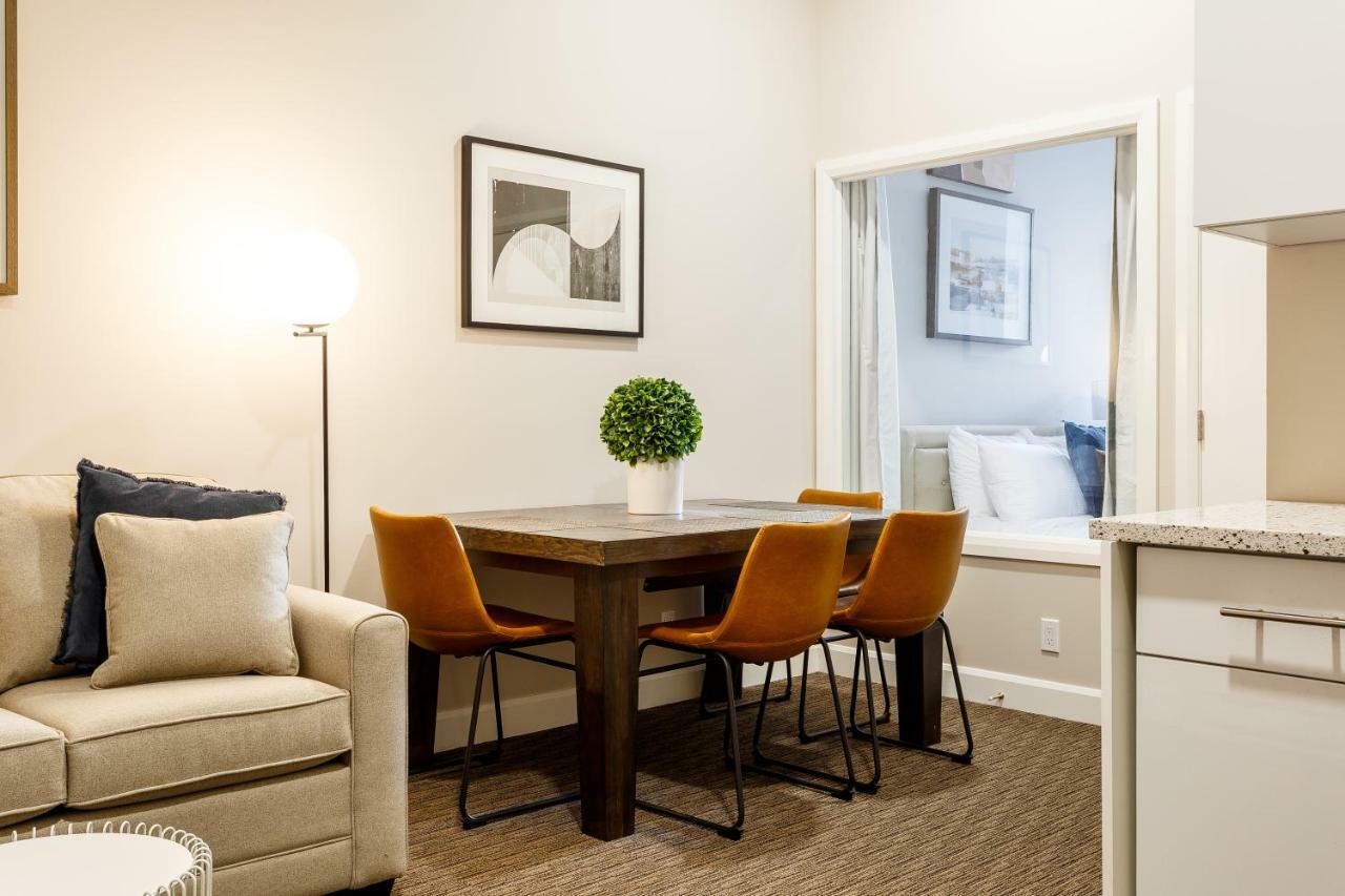 Parc Avenue Lofts Aparthotel มอนทรีอัล ภายนอก รูปภาพ
